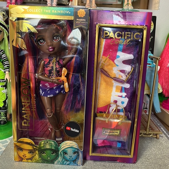 Brand New Rainbow High Pacific Coast Doll Phaedra Westward - Picture 2 of 4